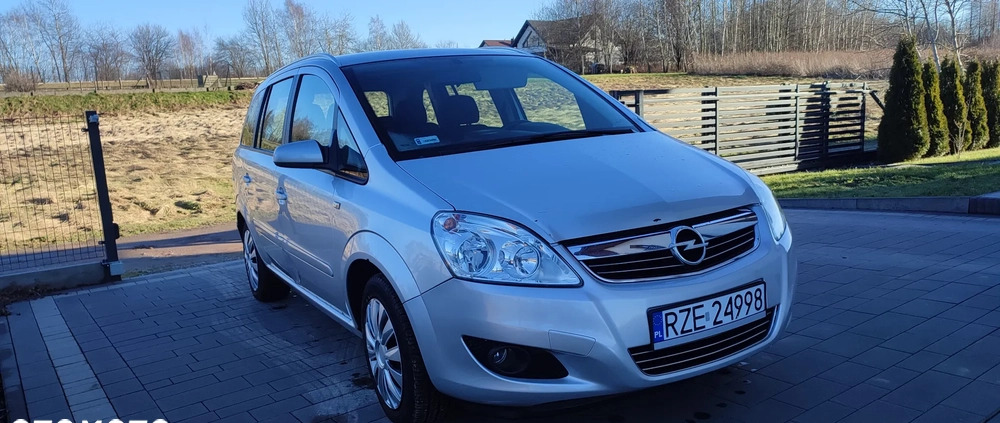 Opel Zafira cena 7700 przebieg: 265000, rok produkcji 2009 z Brzeziny małe 29